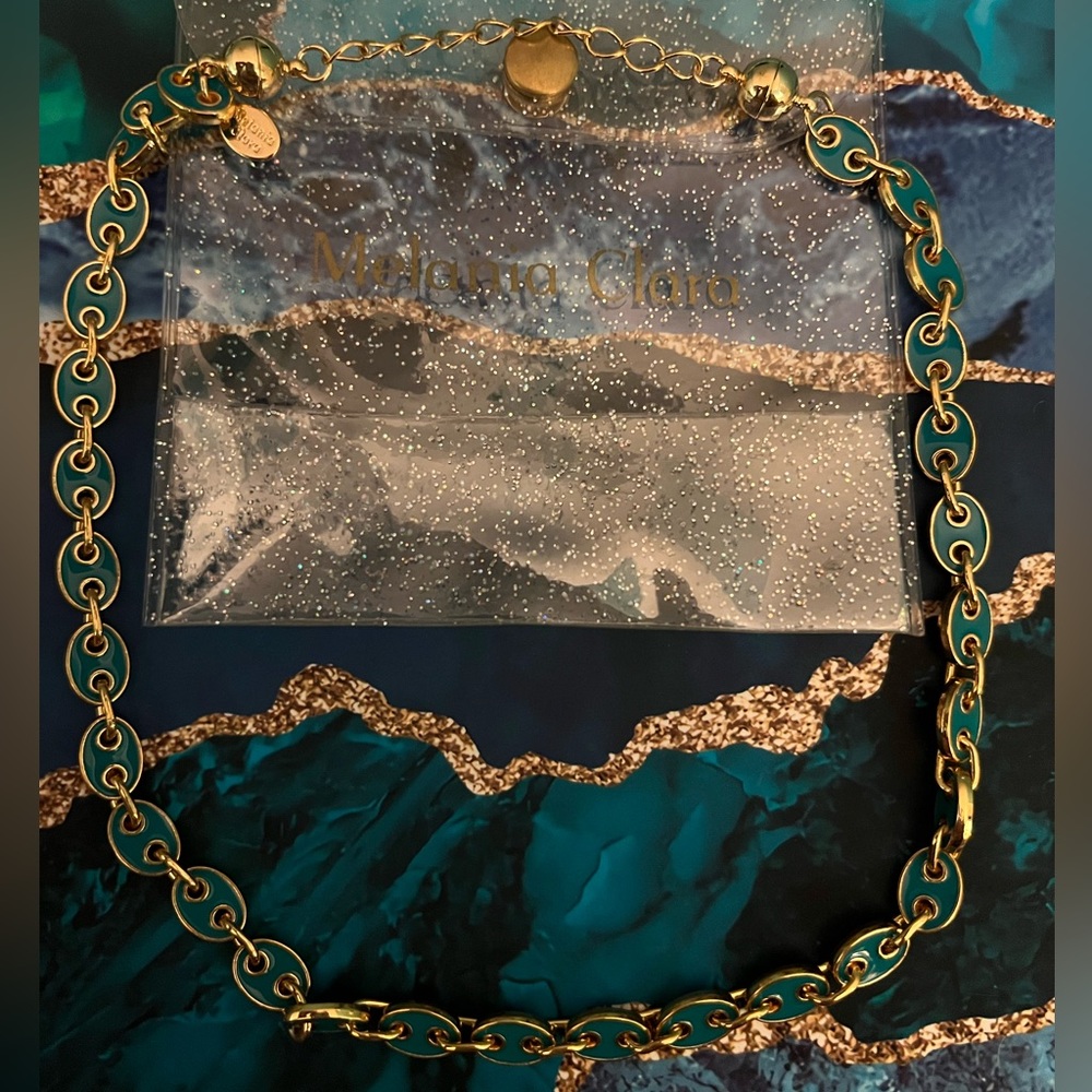 Melania Clara Necklace